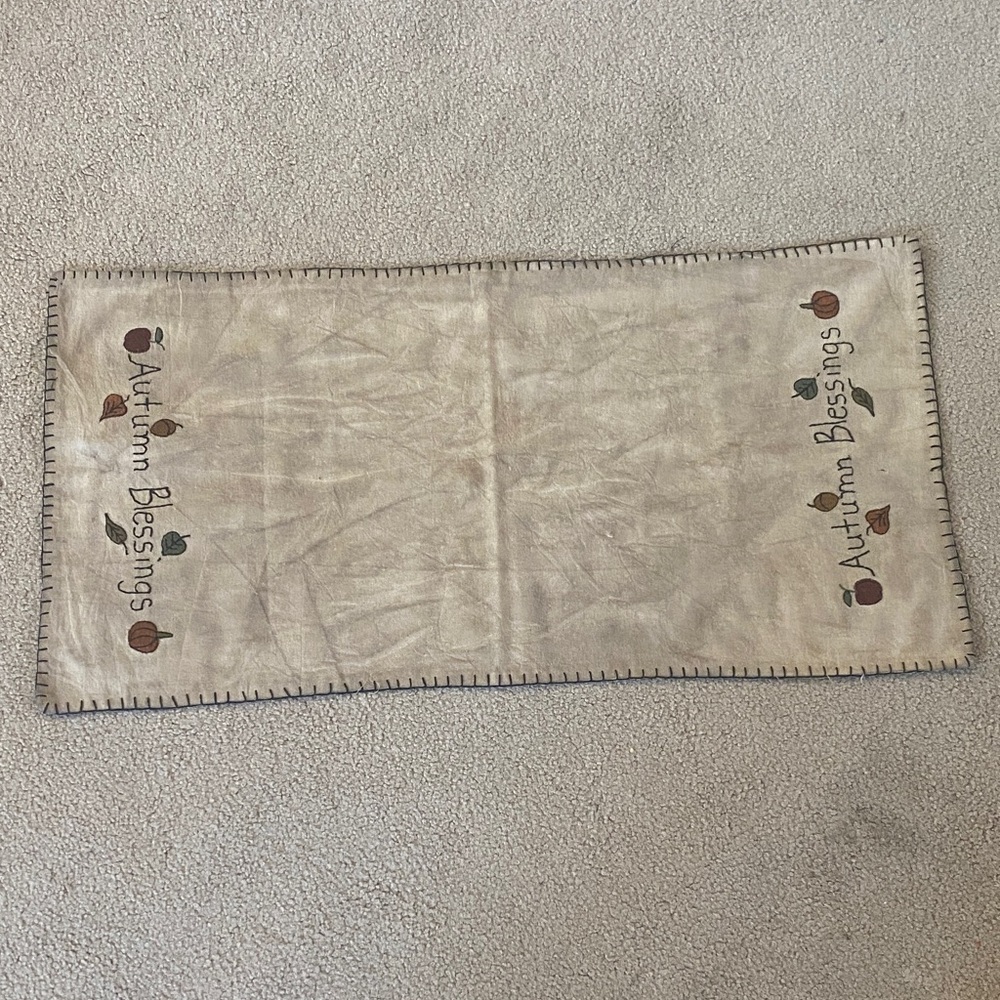 Autumn Blessings Table Runner - Neutral Cream with Fall Accents